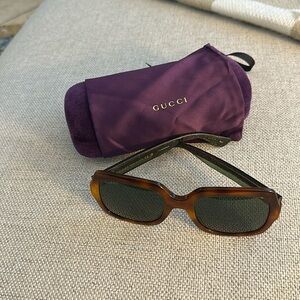 Gucci Oversized Women’s Sunglasses